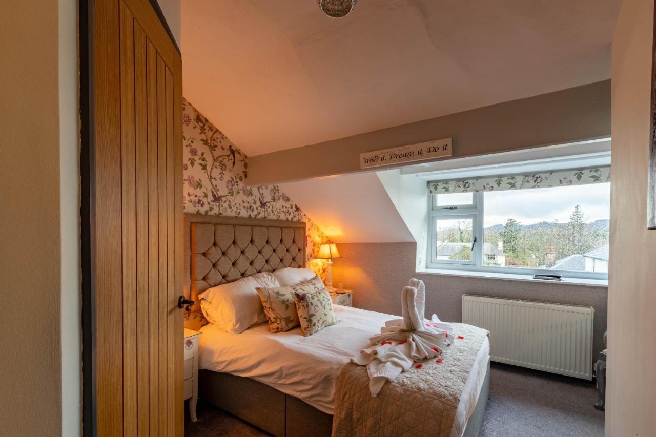 Holly Lodge Guest House With Free Off Site Health Club Windermere Bagian luar foto